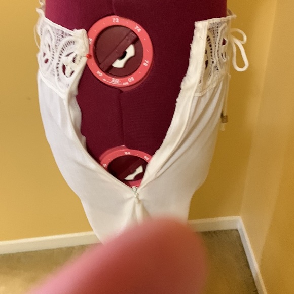 Embroidered waistband white front tie crepe pants 🔴 - Picture 3 of 5